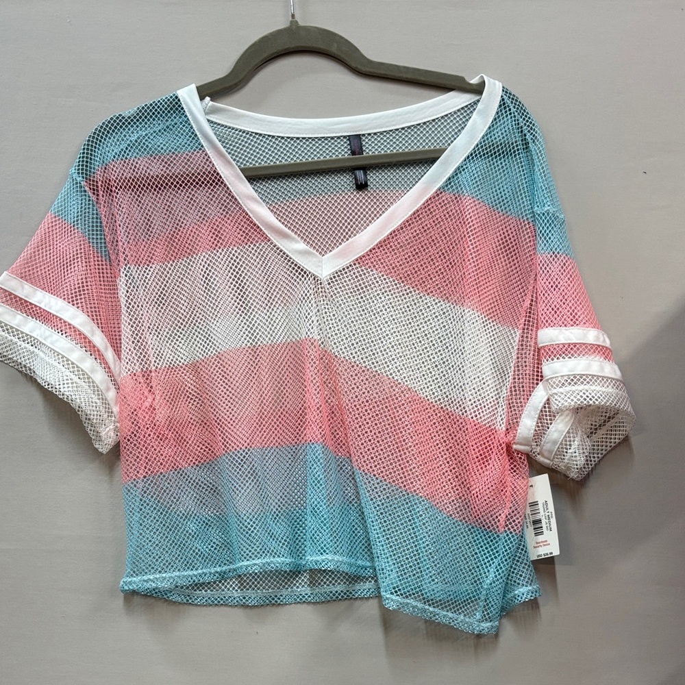Women’s Pink & Blue Mesh V-Neck Crop Top